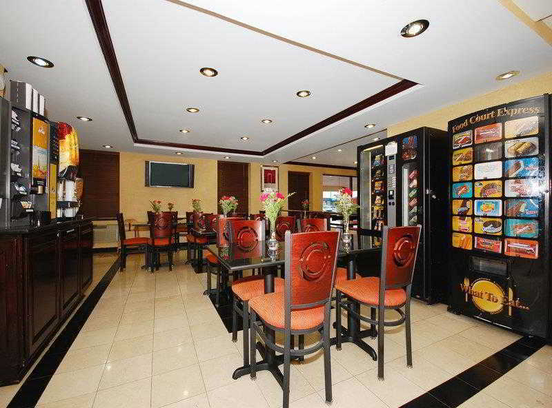 Best Western Jfk Airport New York Restaurant photo