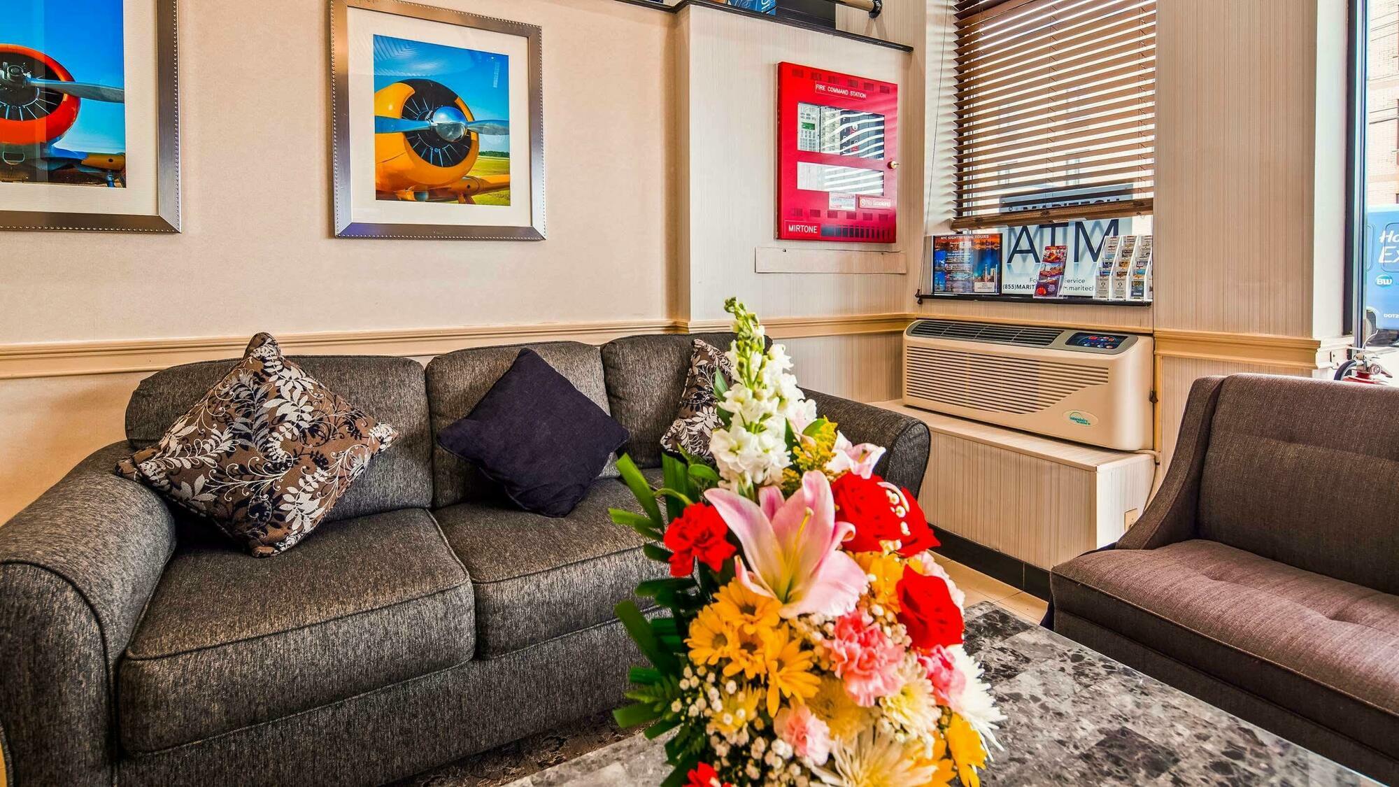 Best Western Jfk Airport New York Exterior photo